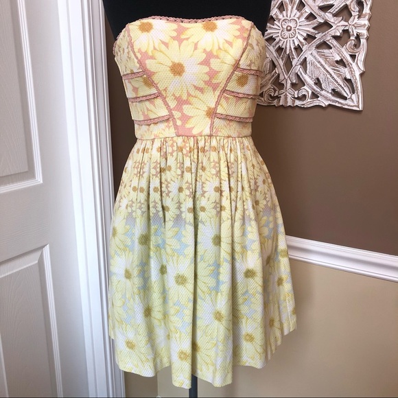 Jessica Simpson | Daisy Sweetheart Dress - Picture 2 of 8